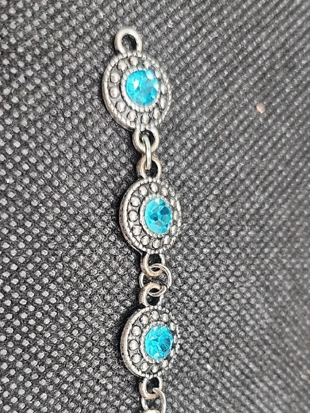 N/A elegant silver